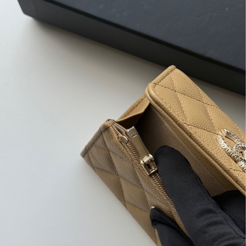 Chanel 奶茶色零錢短夾-4