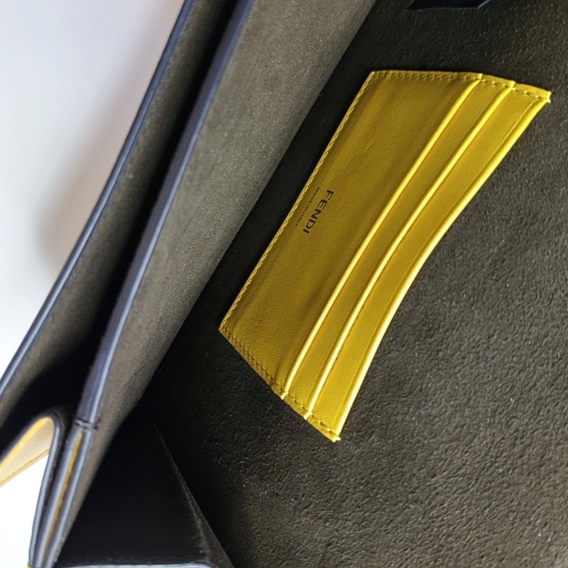 FENDI Baguette黃色牛皮單肩包斜挎包金色五金 可拆卸肩帶-6