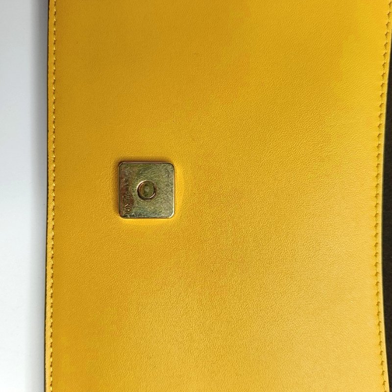 FENDI Baguette黃色牛皮單肩包斜挎包金色五金 可拆卸肩帶-11