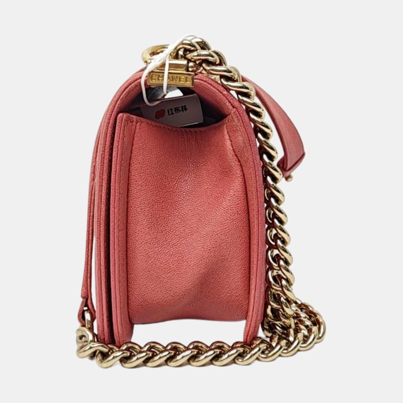 CHANEL BOY CHANEL中號粉色荔枝紋牛皮絎縫V紋斜挎包單肩包金色五金 28開 可拆卸肩帶-2