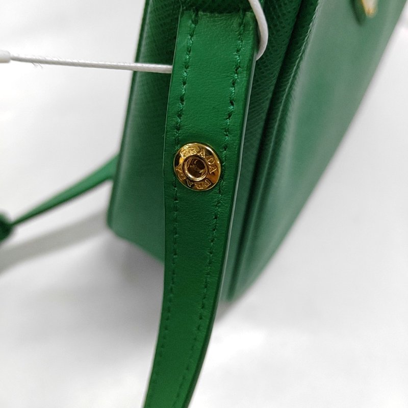 PRADA Re-Edition 迷你 綠色牛皮徽標十字紋單肩包手提包 金色五金 9.8新-10