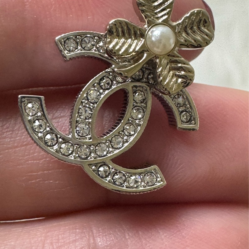 Chanel 四葉草/山茶花和珍珠24 K-10