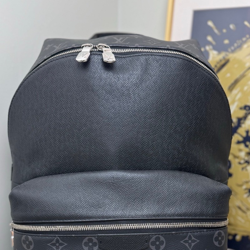 【78🆕】Lv Discovery M30230 牛皮革和黑老花塗層帆布 背包-2