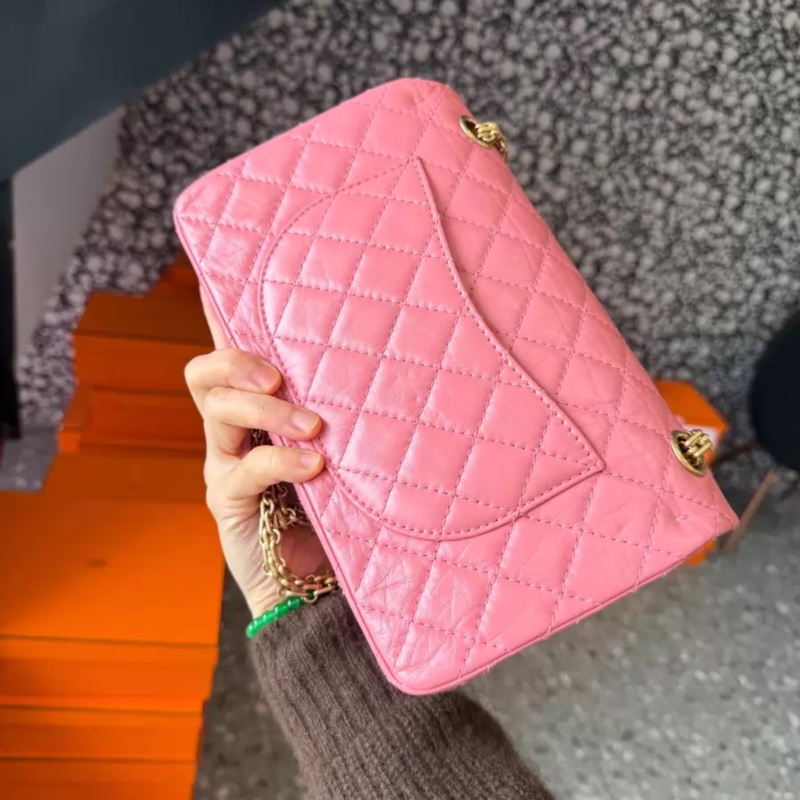 Chanel 2.55 小號24cm 櫻花粉金扣-1