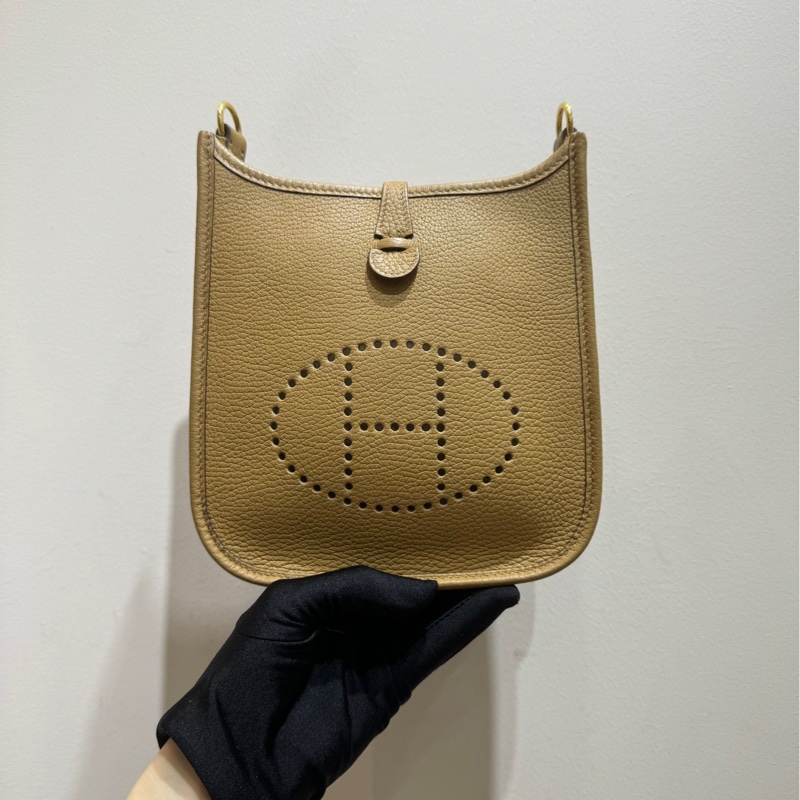 【全套帶票❤️】Hermes  evelyne mini 餅乾色金扣 單肩包-1