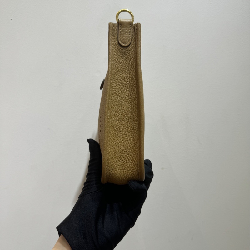 【全套帶票❤️】Hermes  evelyne mini 餅乾色金扣 單肩包-4