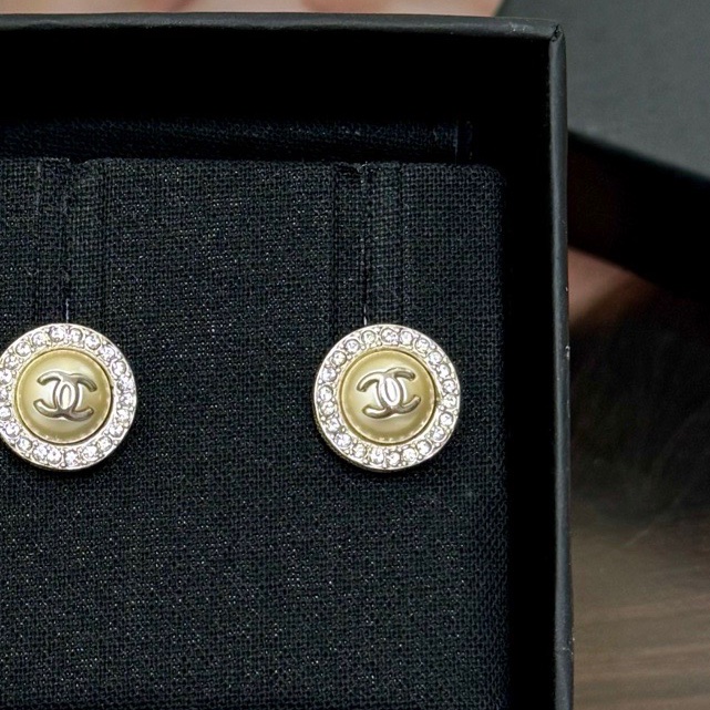 【全套❤️】Chanel  雙c logo圓形珍珠耳釘金色-5