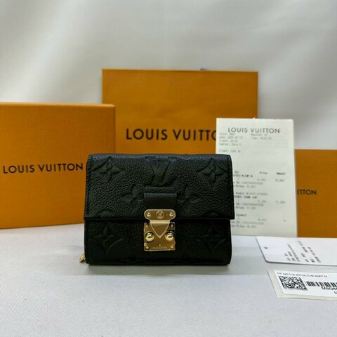 LV Metis壓花牛皮三折短夾