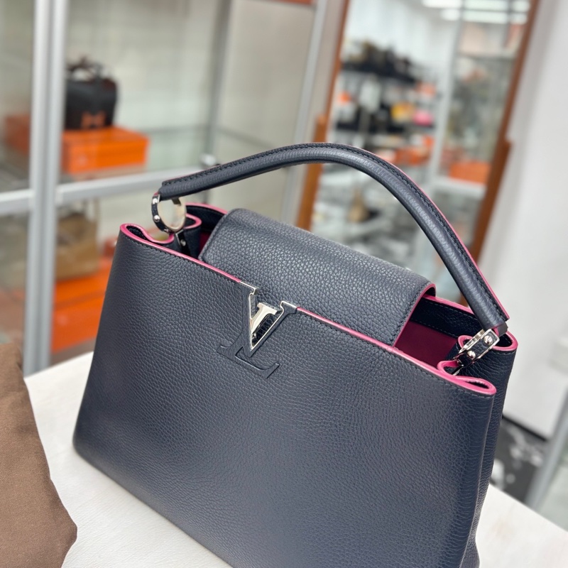 LV 深海軍藍 大號capucines手提包，尺寸約35*22.5，-3