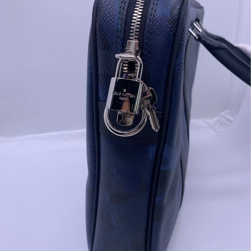 Lv男士迷彩黑棋格公文包銀扣，Louis vuttion business bag，品相很好-9