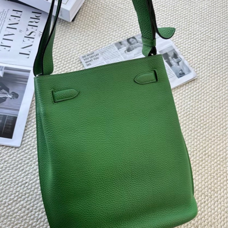 Hermes 愛馬仕so kelly 22 竹子綠 銀扣 tc皮 框R刻 原始好成色-1