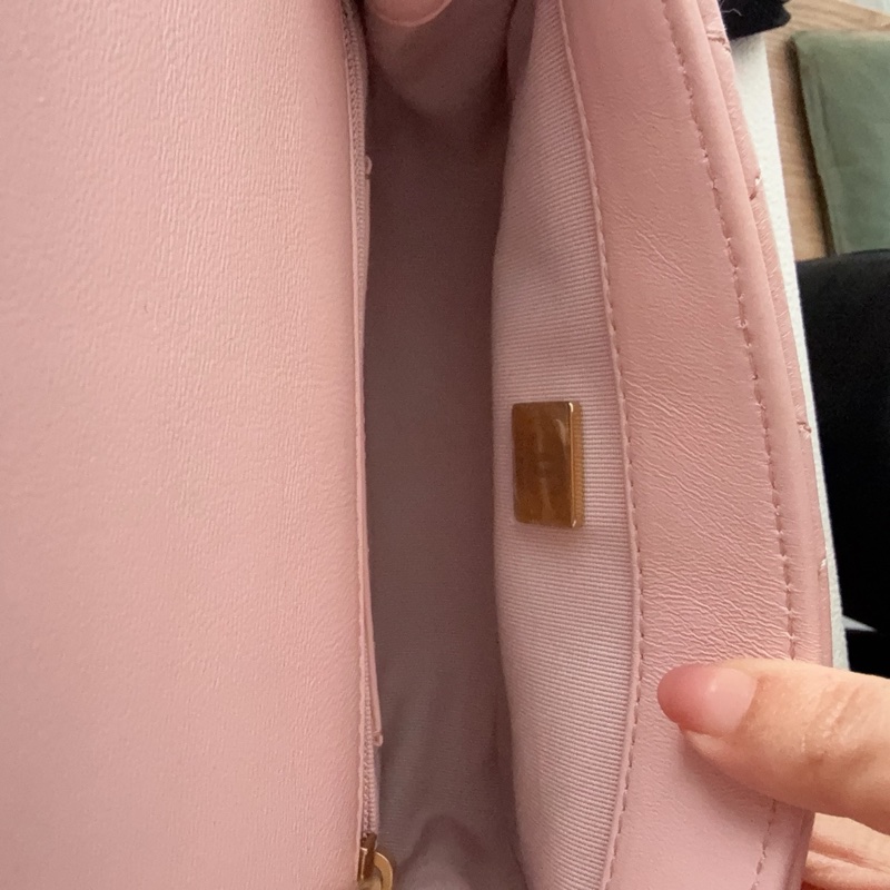 【全新品】香奈兒chanel 23s 金幣櫻花粉色鏈條包斜挎包 cf-5