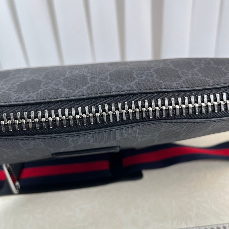 GUCC 男士斜挎包 黑色老花款 肩帶紅藍條紋 雙拉鏈設計-6