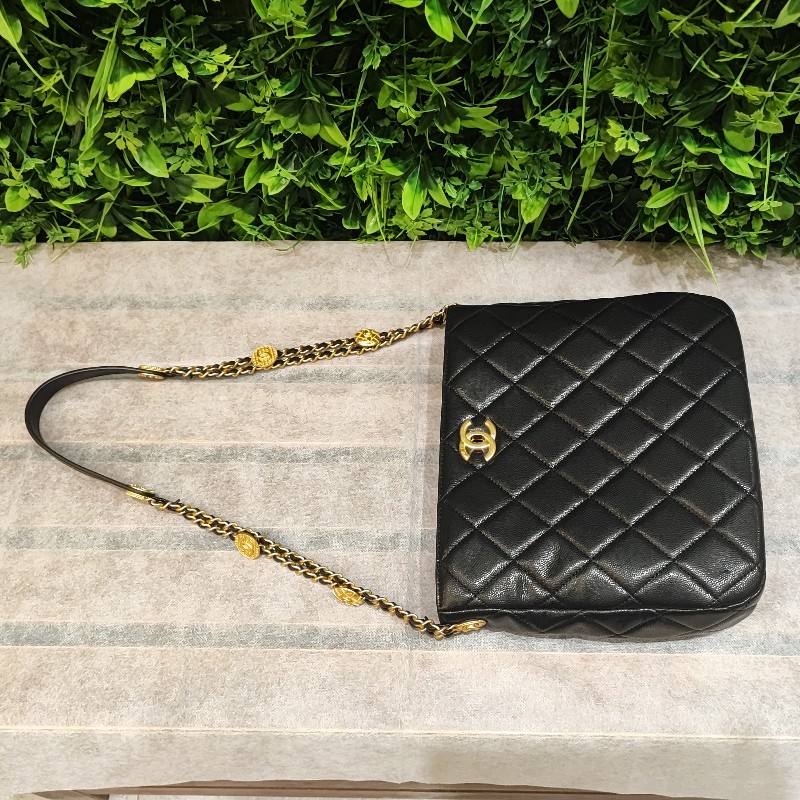 Chanel Chain Shoulder Bag-6