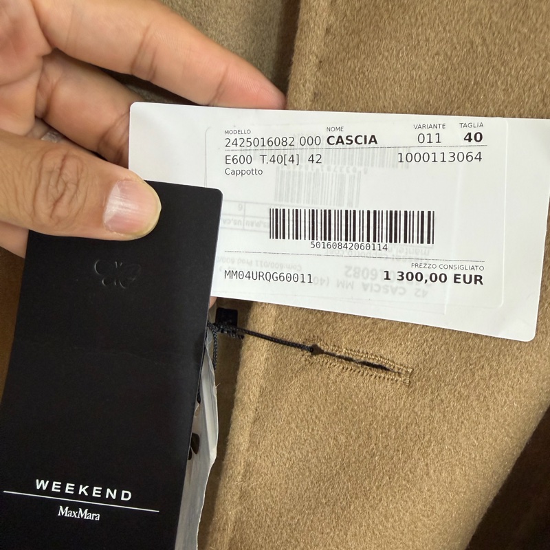 MaxMara -Cascia 中長款 雙排扣 羊絨大衣#40-4