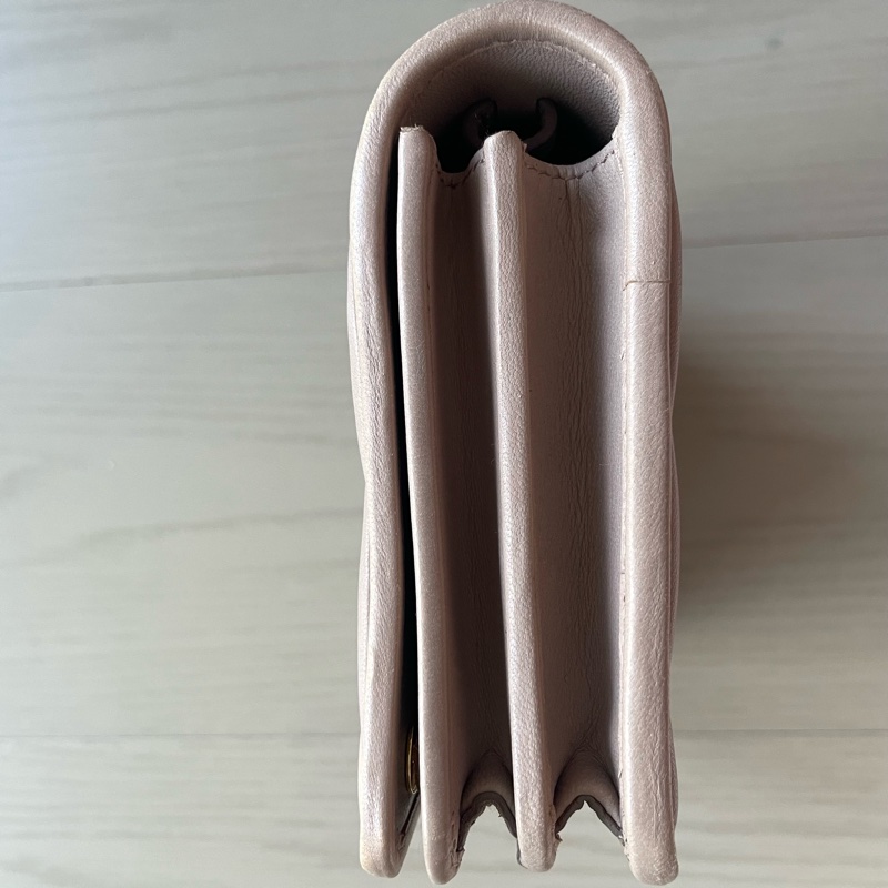 Miu Miu Matelasse wallet on chain 皺摺紋斜背包-7