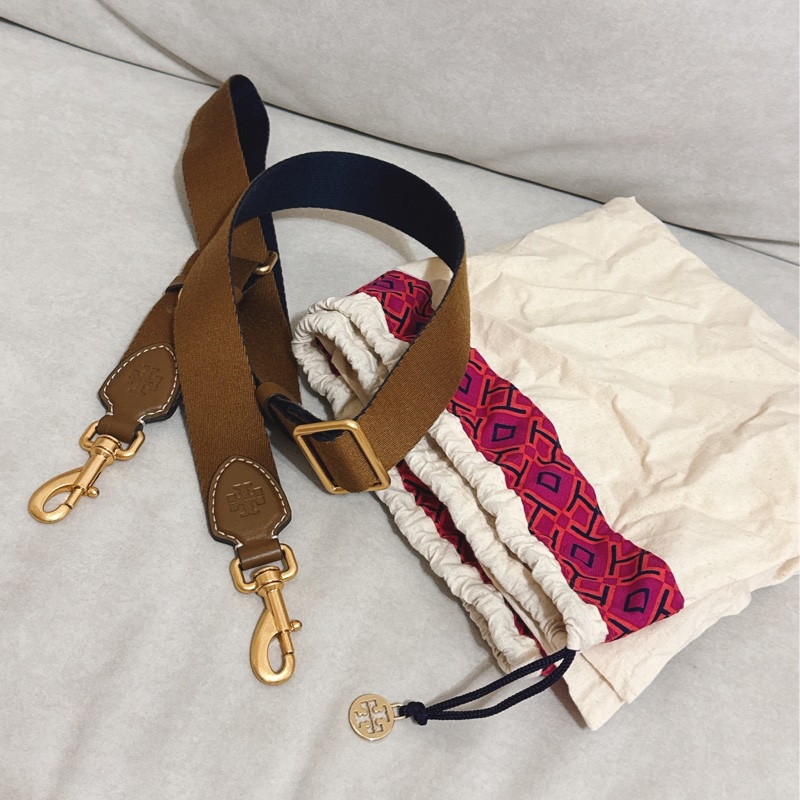 Tory Burch T Monogram緹花皮革波士頓包(卡其色）-19