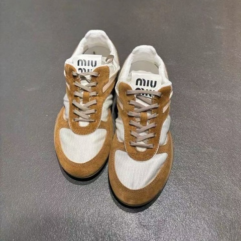 Miu Miu (5E428E) 女款 德訓鞋 #35 35.5 36 36.5 37 37.5 38 39