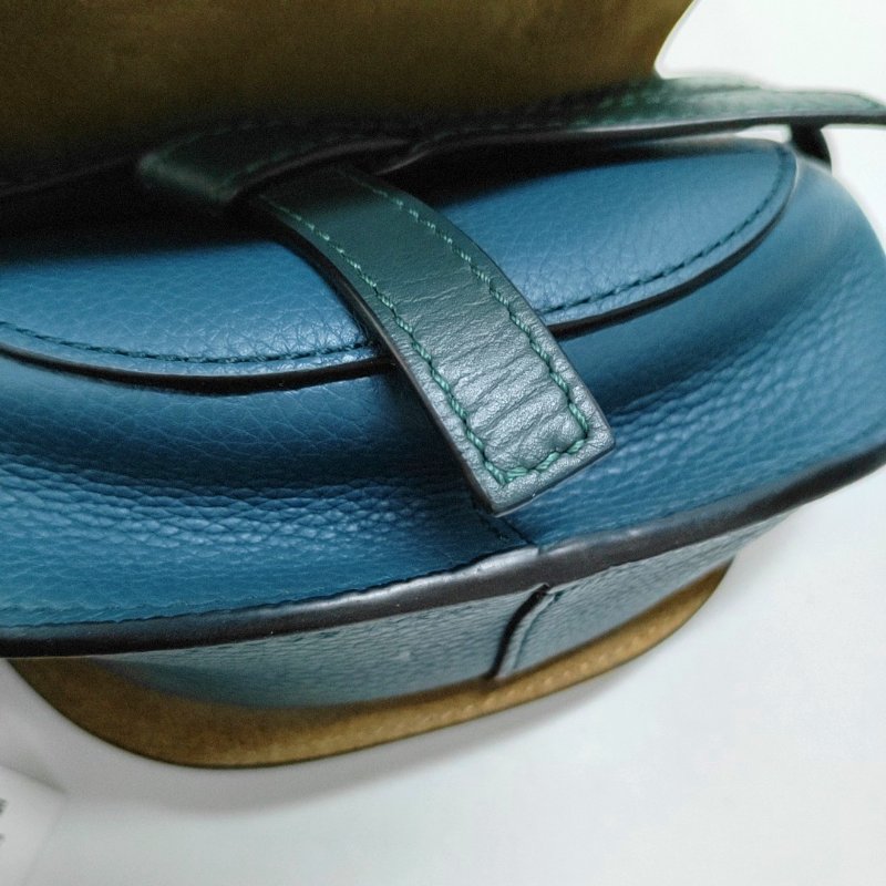 LOEWE Gate 迷你 藍綠色牛皮單肩包斜挎包 金色五金 9.8新-9