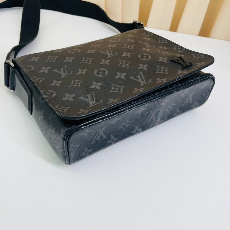 Louis Vuitton 老花黑武士男士斜背包-3