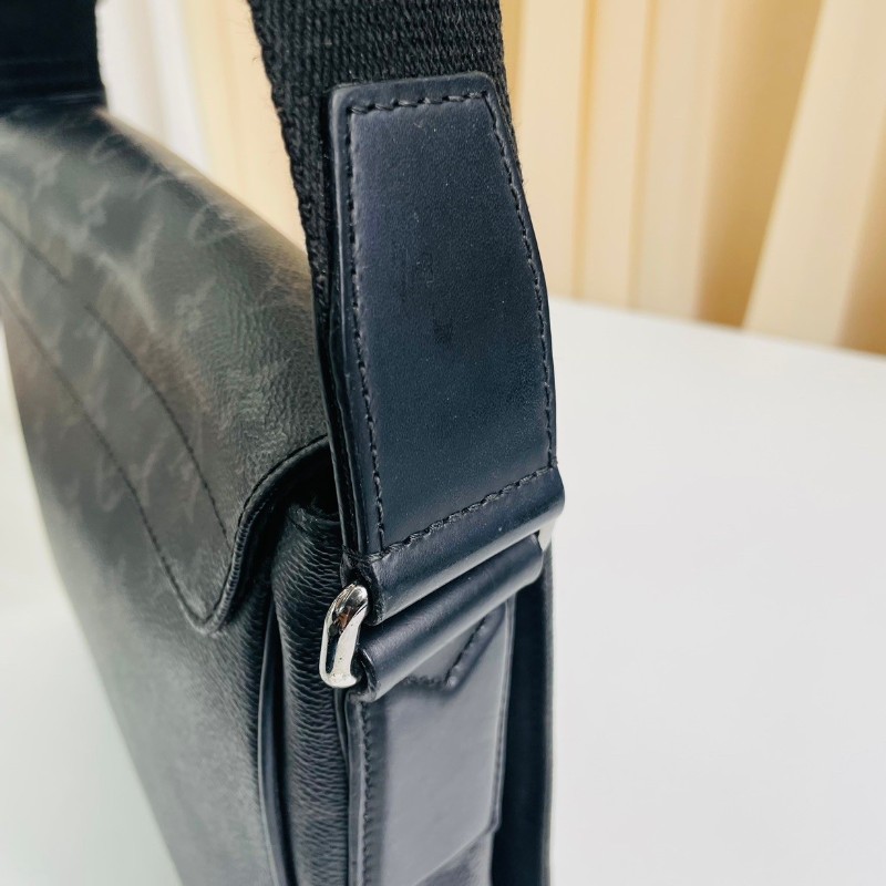 Louis Vuitton 老花黑武士男士斜背包-10