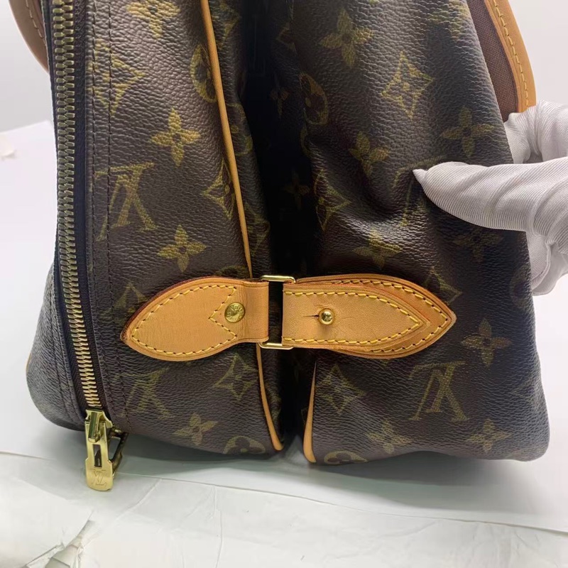 二手Lv狩獵手提包，Louis vuttion hunting bag，吊牌有R標記字母，配皮正常使用痕跡變色-9