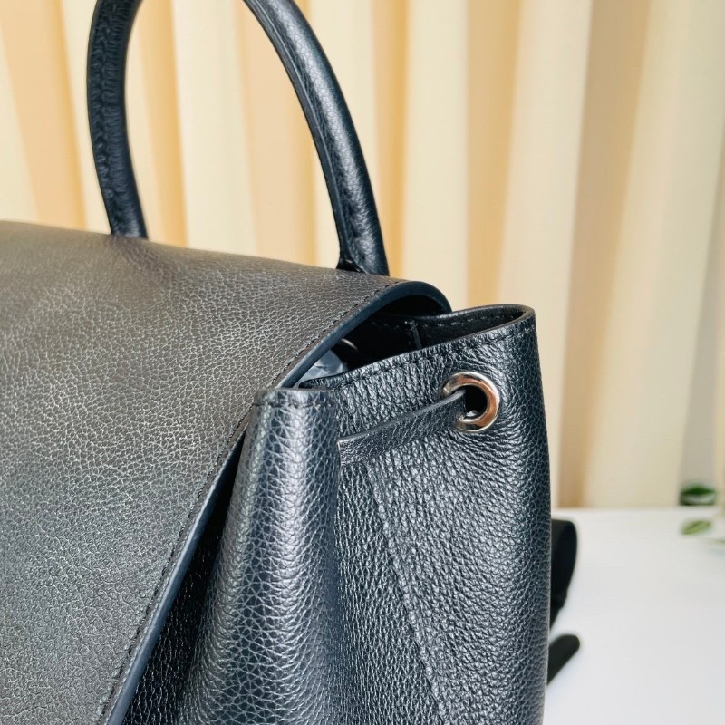 LV路易威登 lock me黑色全皮後背板 銀扣-16