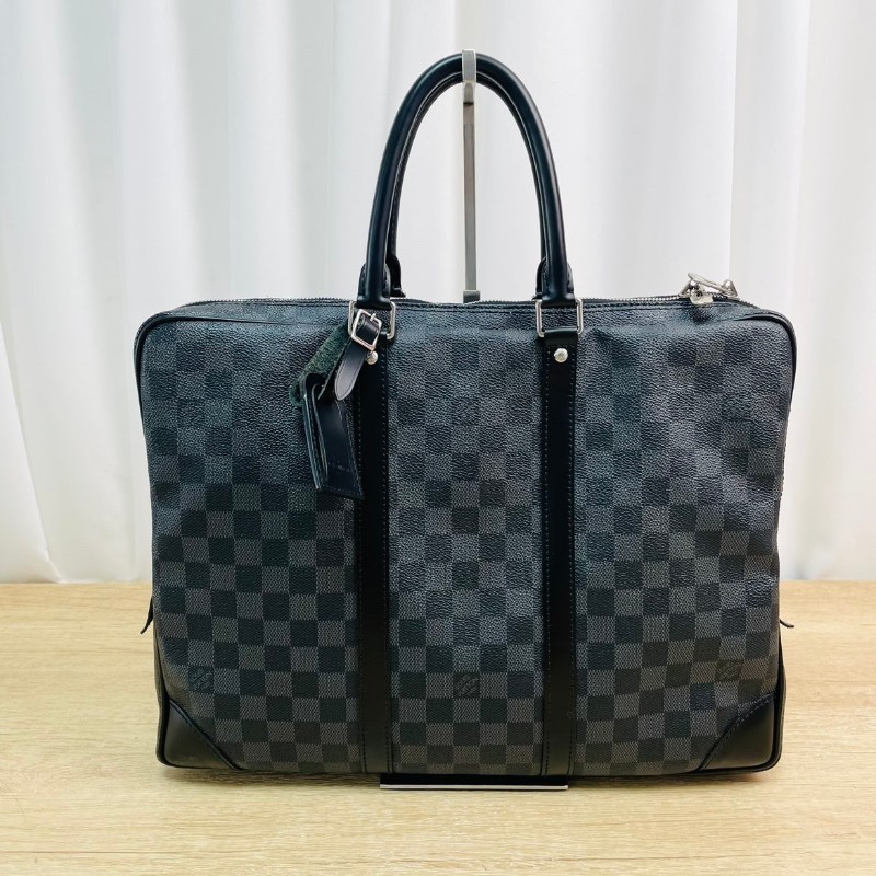 LV  黑棋盤格手提包 經典Damier Graphite 電腦公事包-0