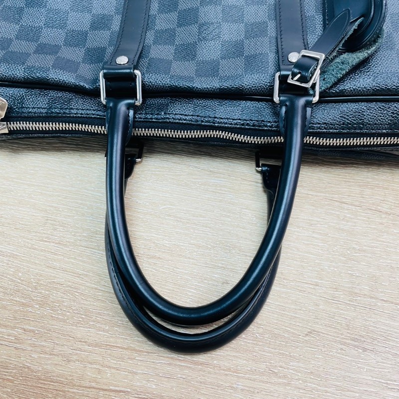 LV  黑棋盤格手提包 經典Damier Graphite 電腦公事包-12