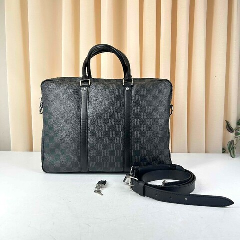 LV Porte Documents Voyage 黑色棋盤格電腦公事包 肩帶