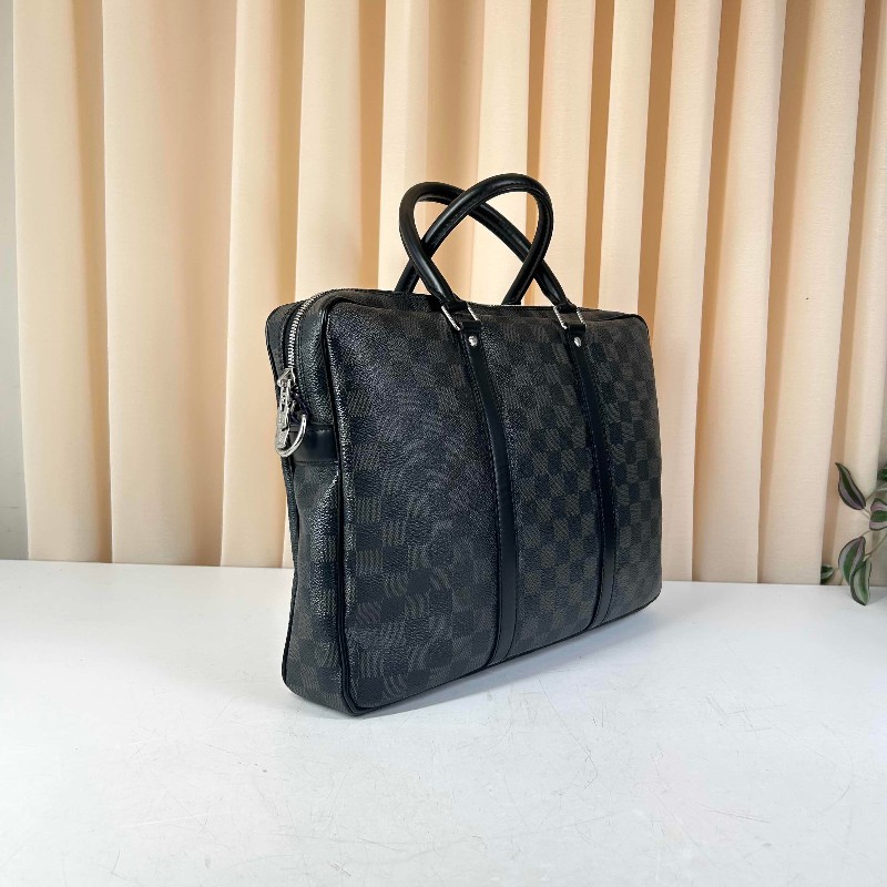 LV Porte Documents Voyage 黑色棋盤格電腦公事包 肩帶-3