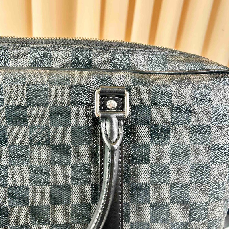 LV Porte Documents Voyage 黑色棋盤格電腦公事包 肩帶-17