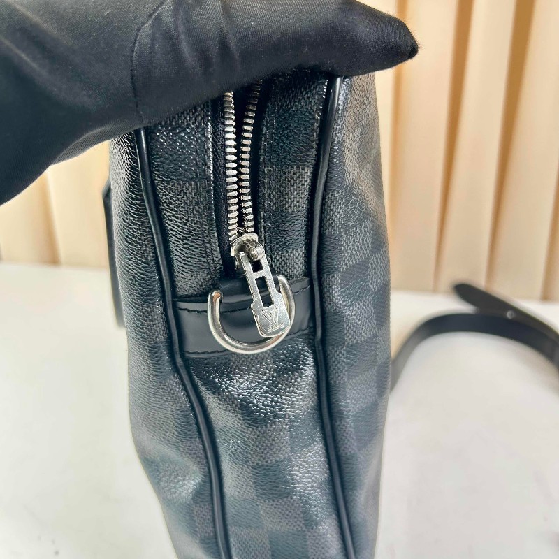 LV Porte Documents Voyage 黑色棋盤格電腦公事包 肩帶-19