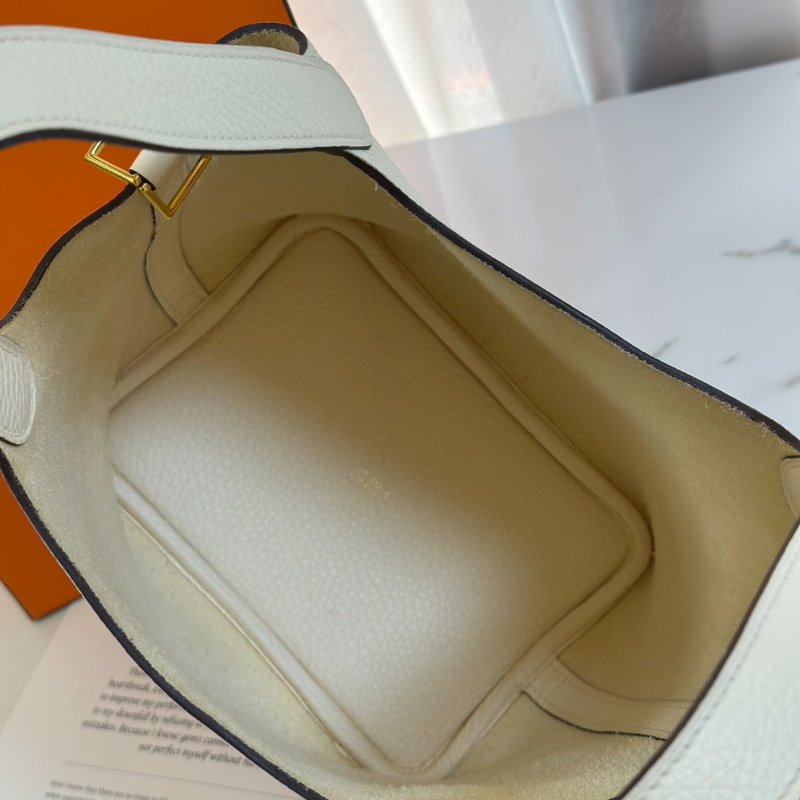 HERMES Picotin 18 - 奶油白金 Z-6