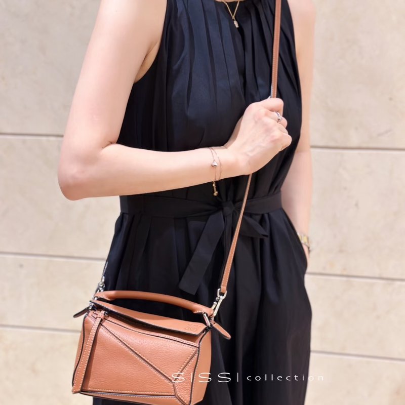 LOEWE Puzzle小牛皮手袋 - 迷你棕色-8