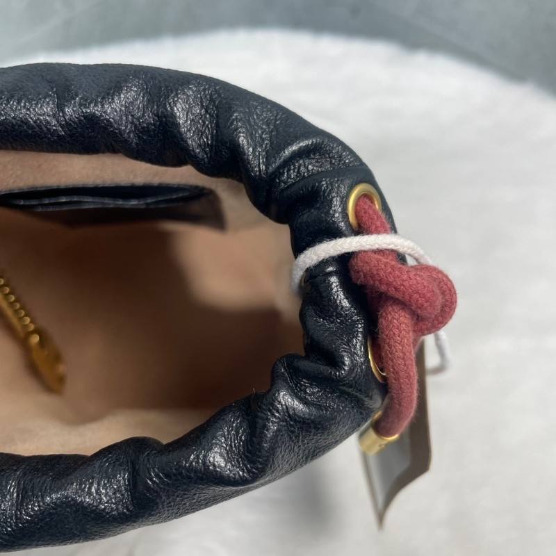 Gucci GG MARMONT GG MARMONT黑色牛皮 鏈條肩背包斜背包-9