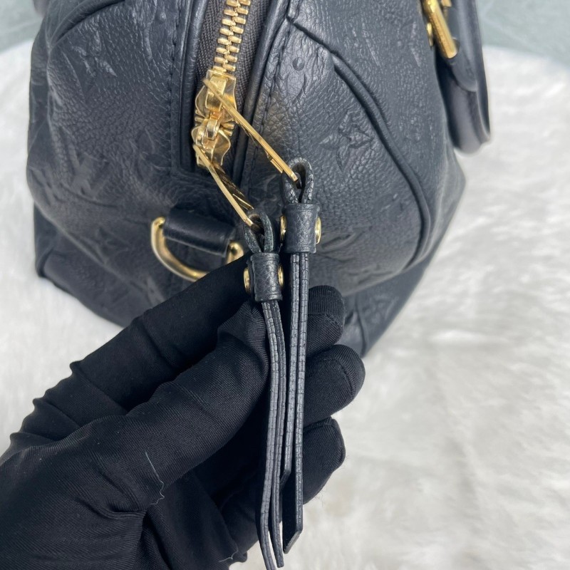 LV 全皮壓紋 深藍偏黑 speedy25枕頭包-10