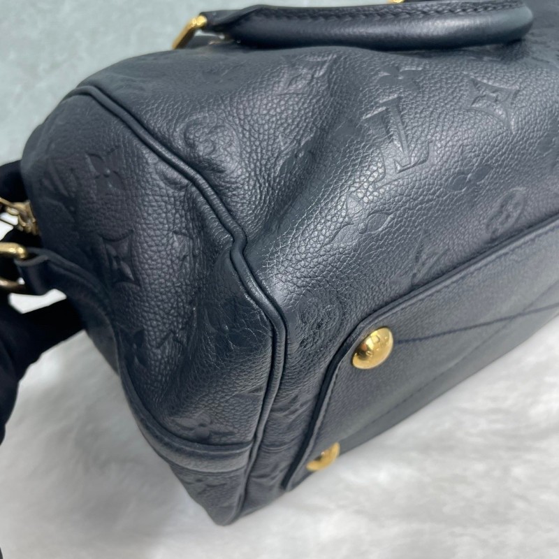 LV 全皮壓紋 深藍偏黑 speedy25枕頭包-15