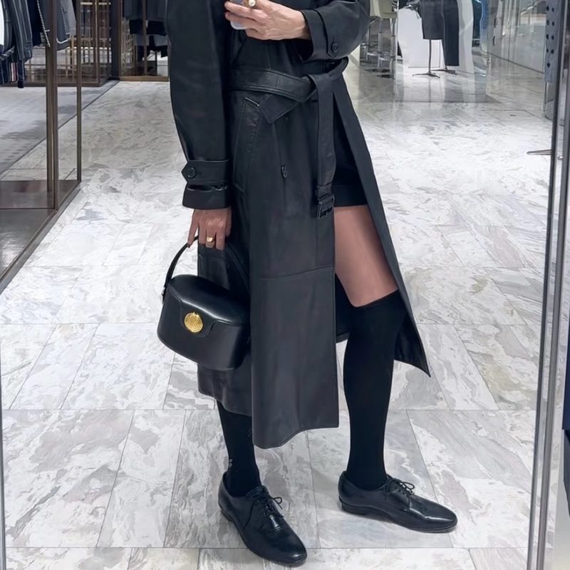 紀梵希GIVENCHY BOX牛皮黑金小箱包-1