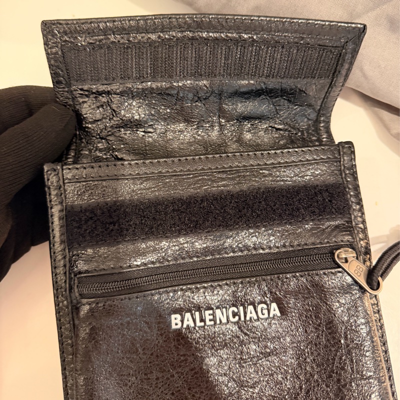 Balenciaga 巴黎世家 Explorer系列黑色小羊皮斜背包-7