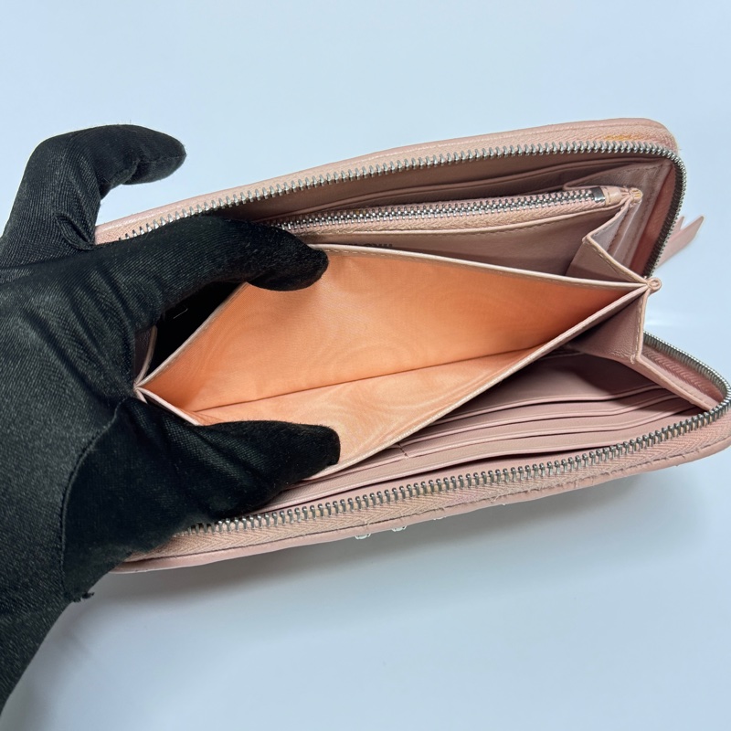 【極新🎁 張員瑛同款】 Miu Miu 千金小姐風 羊皮長夾 專櫃35800！-10