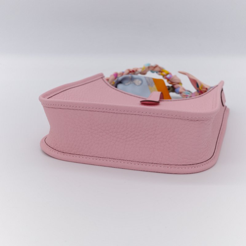 Hermès 愛馬仕 Evelyne TPM 16 Amazone 櫻花粉 粉色 牛皮 帶絲巾 肩背包-2