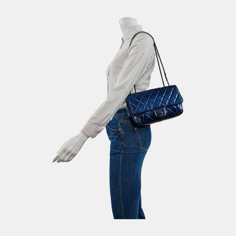 CHANEL CLASSIC FLAP中號深藍色牛皮菱格紋絎縫單肩包 釕色五金 22開-1