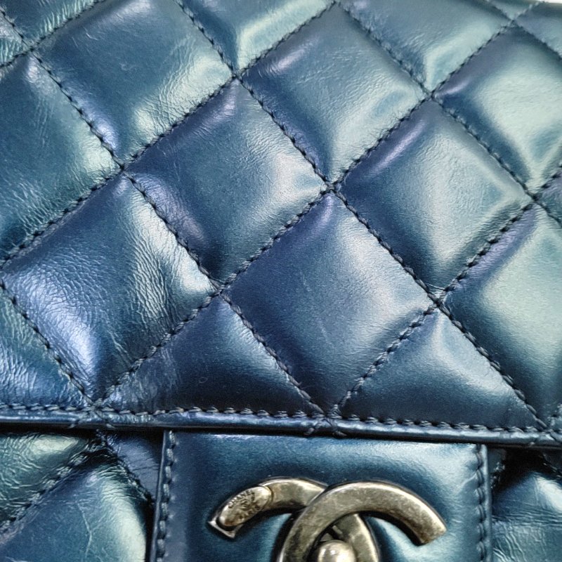 CHANEL CLASSIC FLAP中號深藍色牛皮菱格紋絎縫單肩包 釕色五金 22開-9