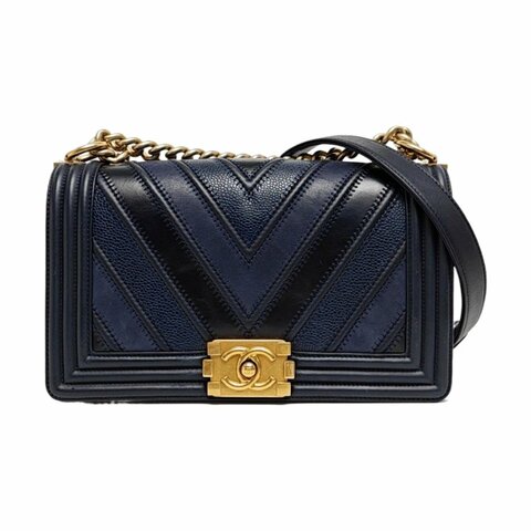 CHANEL BOY CHANEL中號深藍色牛皮絎縫V紋單肩包金色五金22開可拆卸肩帶