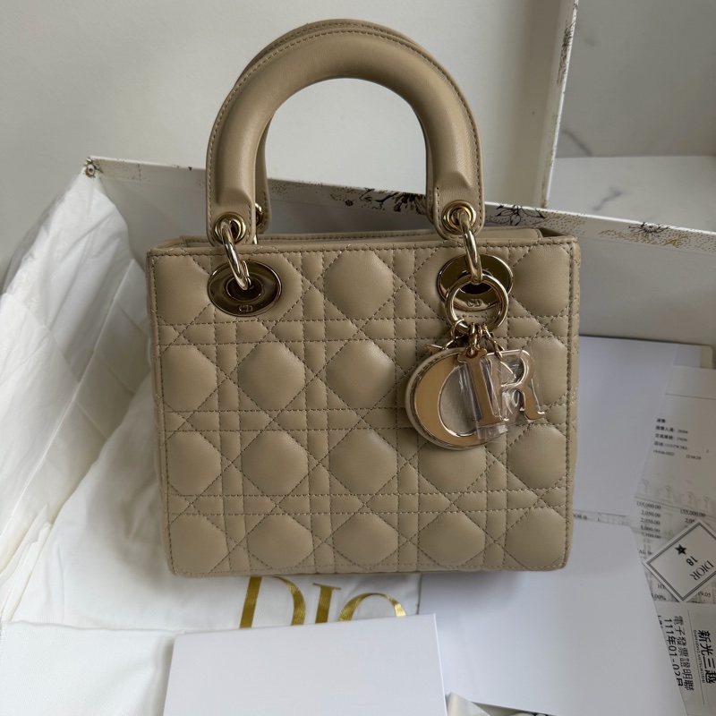 🎄Dior Lady 燕麥奶茶色 4格全配件+台灣購證（99新🆕）-0