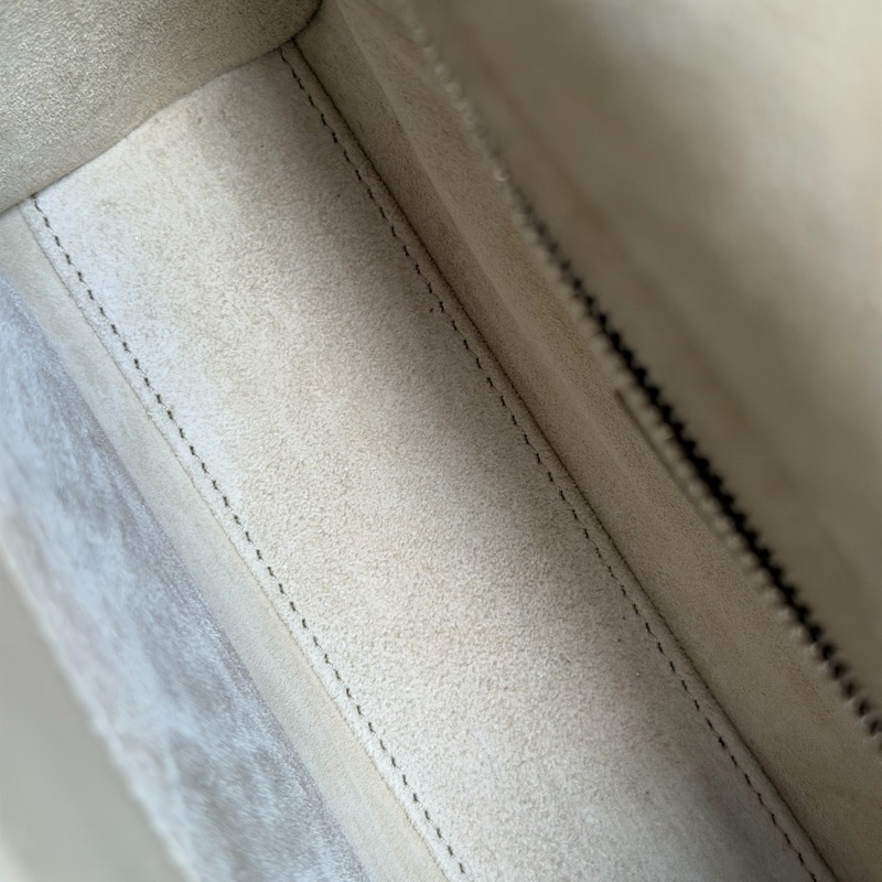 🎄Dior Lady 燕麥奶茶色 4格全配件+台灣購證（99新🆕）-21