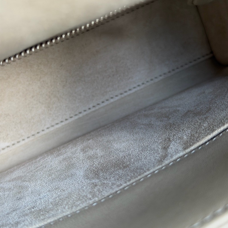 🎄Dior Lady 燕麥奶茶色 4格全配件+台灣購證（99新🆕）-22