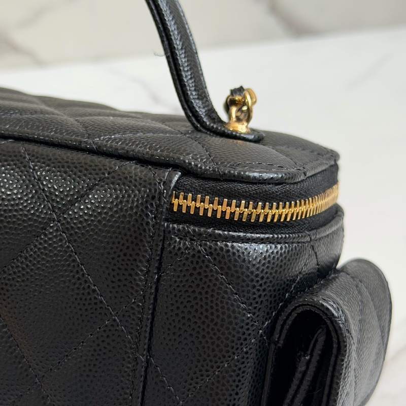 ✨CHANEL Cargo 長盒子/化妝盒 新版序號  （全新品）-9