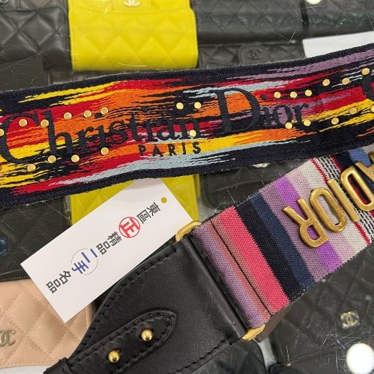 東區正精品㊣CHRISTIAN DIOR 彩色丹寧金色星星字母logo 字母雙面刺繡寬版肩背帶 RA1848-2